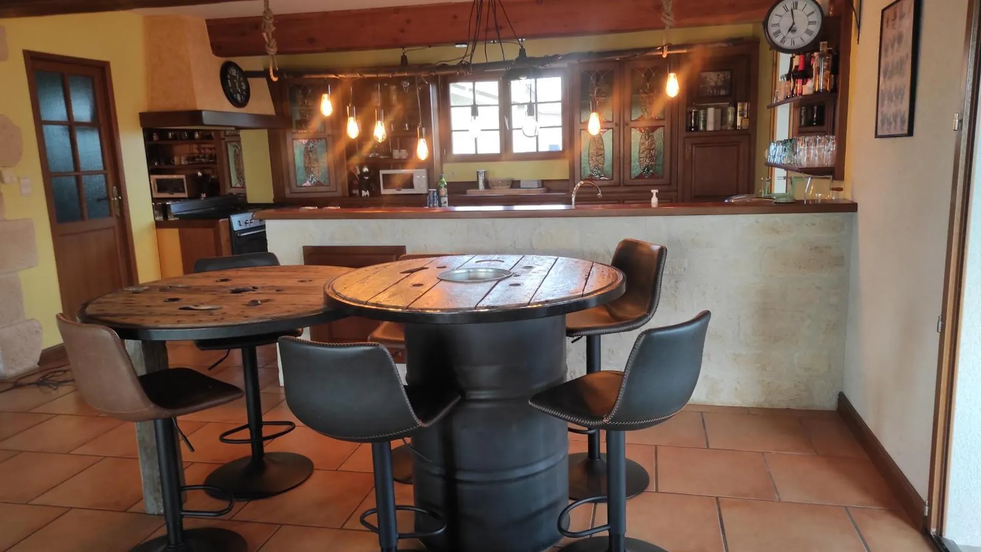 Villa La Mini Ferme Avec Piscine à Mailhoc Hébergement de vacances