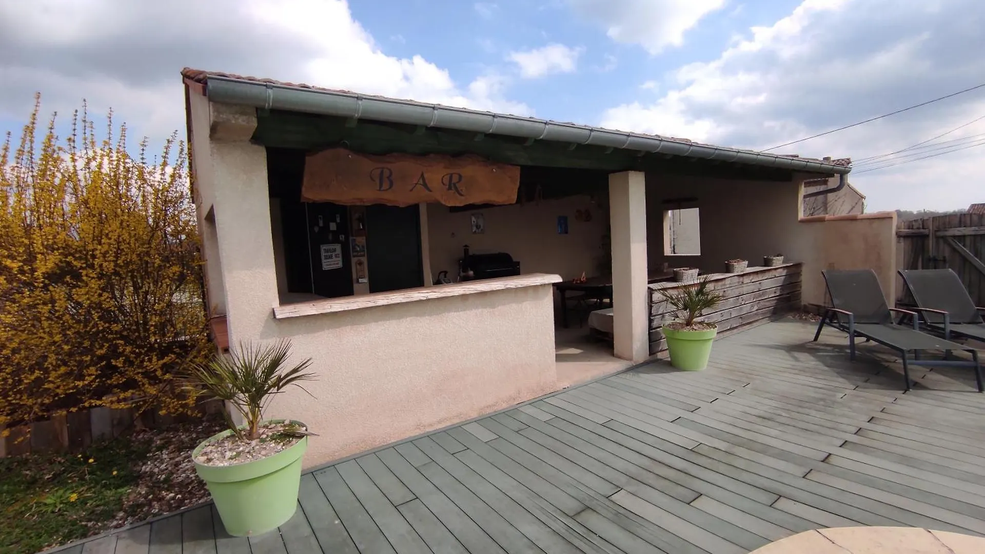 Villa La Mini Ferme Avec Piscine à Mailhoc France
